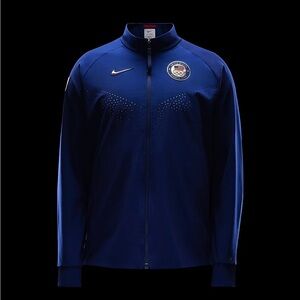 Team USA - Olympics Medal Ceremony
Men's Nike Jacket size men’s XL
